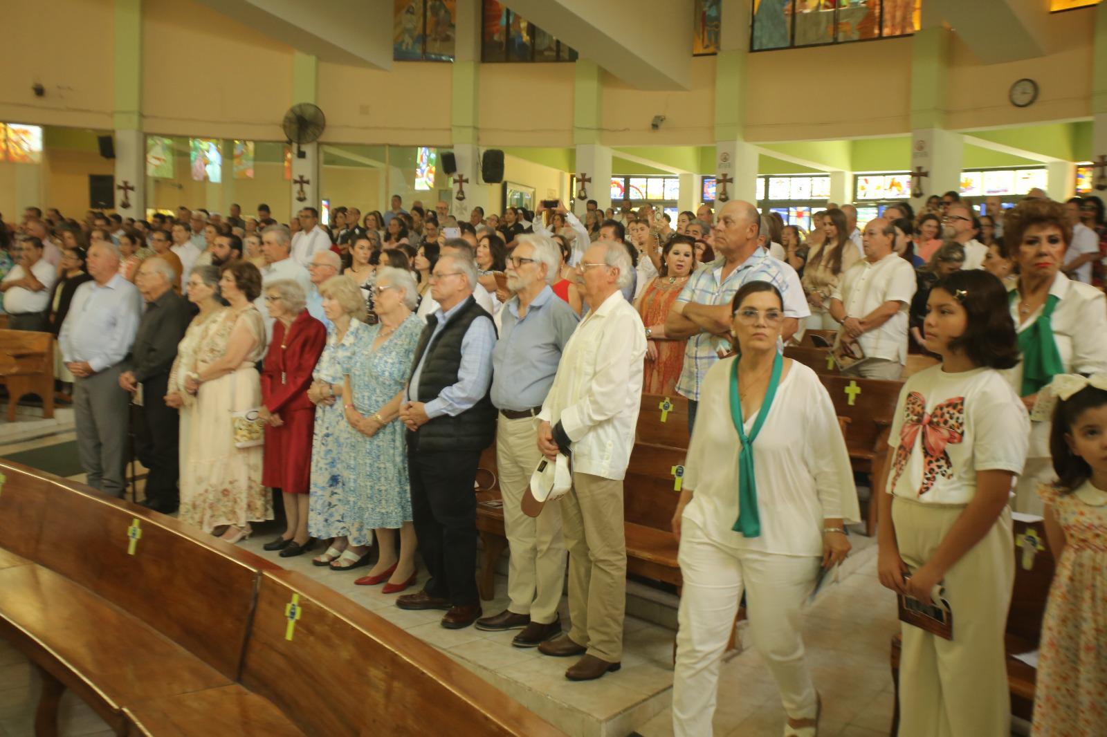 $!Celebra el Padre Horacio Hernández 50 años de sacerdocio