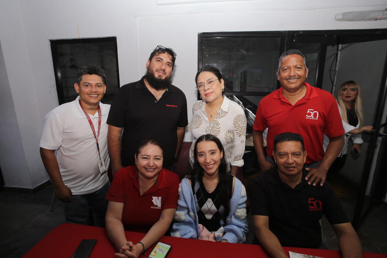 $!Carlos Zataráin, Carlos Robles, Guillermina García, Juvencio Villanueva, Marisela González, Yocelin Morales y Adán Valdovines.