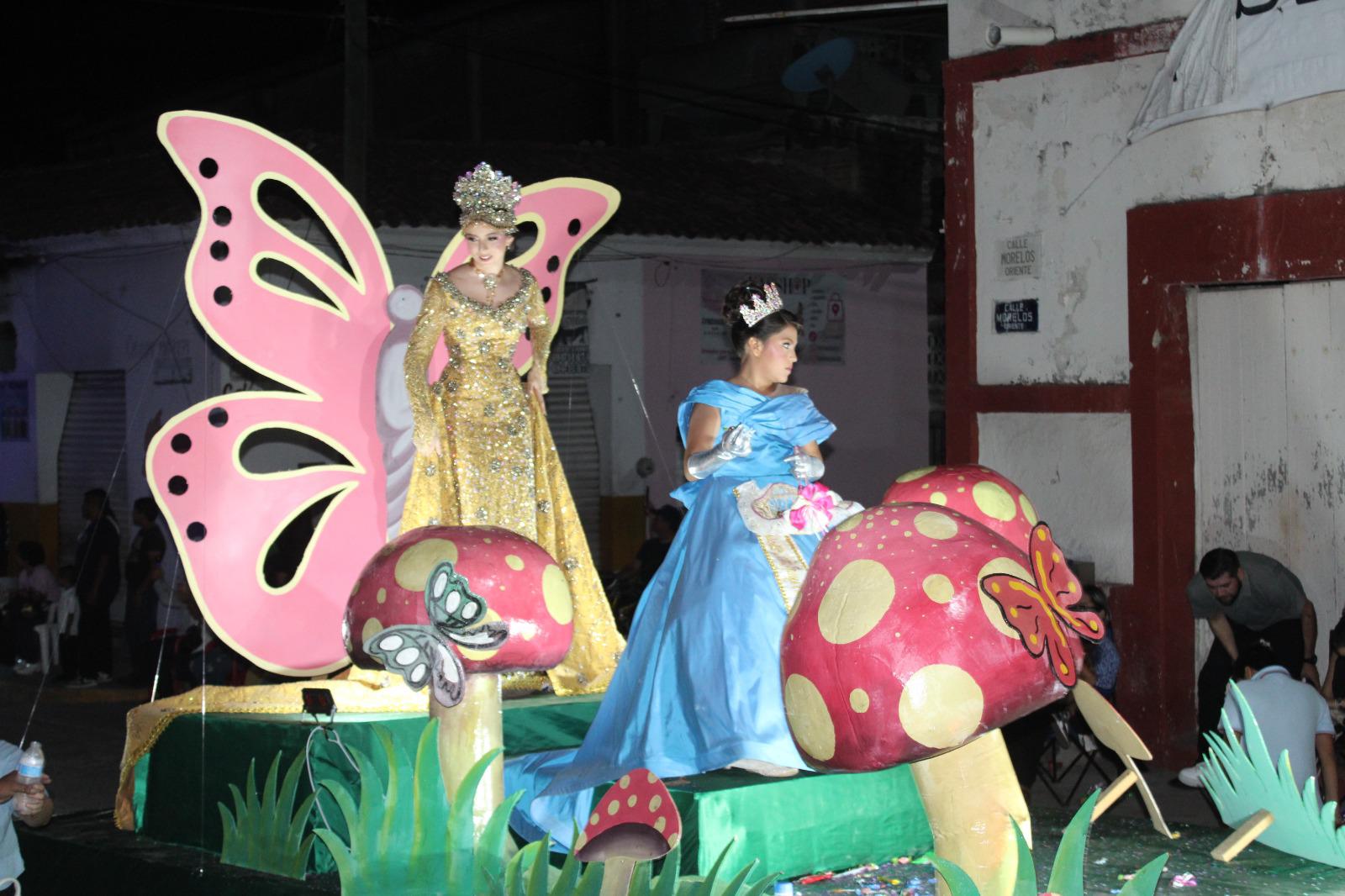 $!Desfile de la Feria de la Primavera llena de alegría las calles de El Rosario