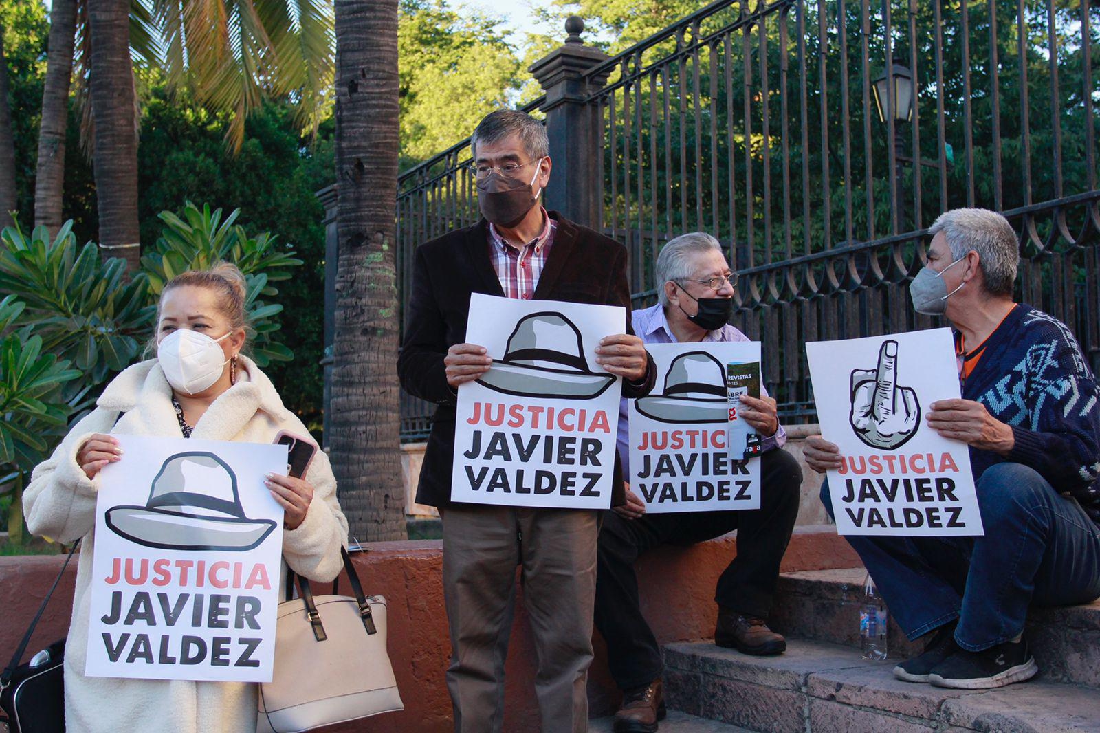 $!Autoridades omisas son cómplices en asesinatos a periodistas: comunicadores