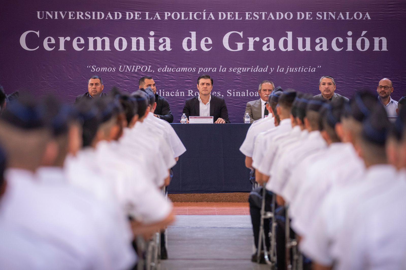 $!Se gradúan de la Unipol 139 cadetes que se integrarán a los diferentes cuerpos policiales de Sinaloa