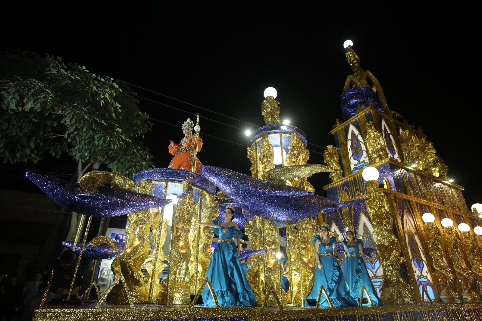 $!Carro alegórico de la Reina del Carnaval, Lucero I.