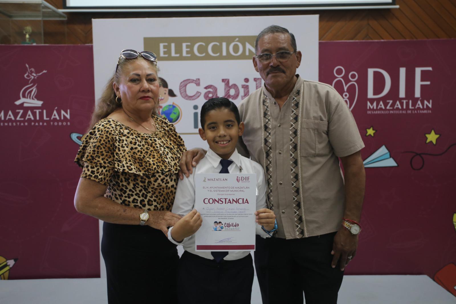 $!Elige el Sistema DIF a los representantes de la generación 2025 del Cabildo Infantil de Mazatlán