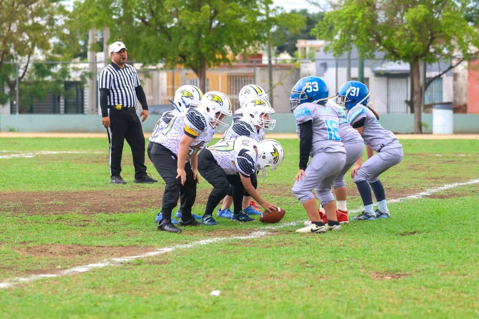 $!Halcones Mazatlán hace valer la casa en Futbol Americano Centro Occidente Bajío