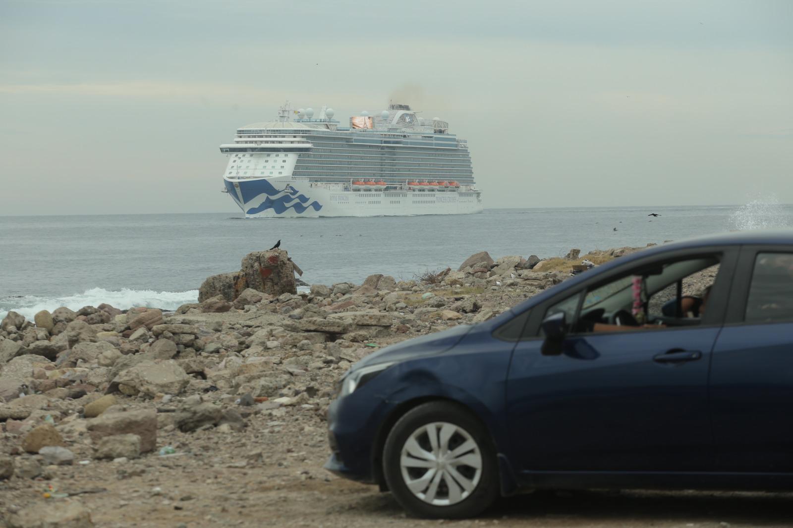 $!Trae crucero Royal Princess intensa jornada turística a Mazatlán