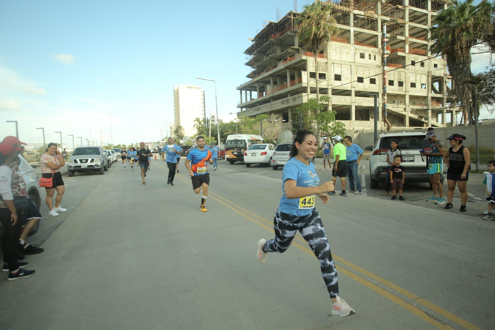 $!Leyva y Labrador imponen su ley en Pedestre del Colegio de Abogados