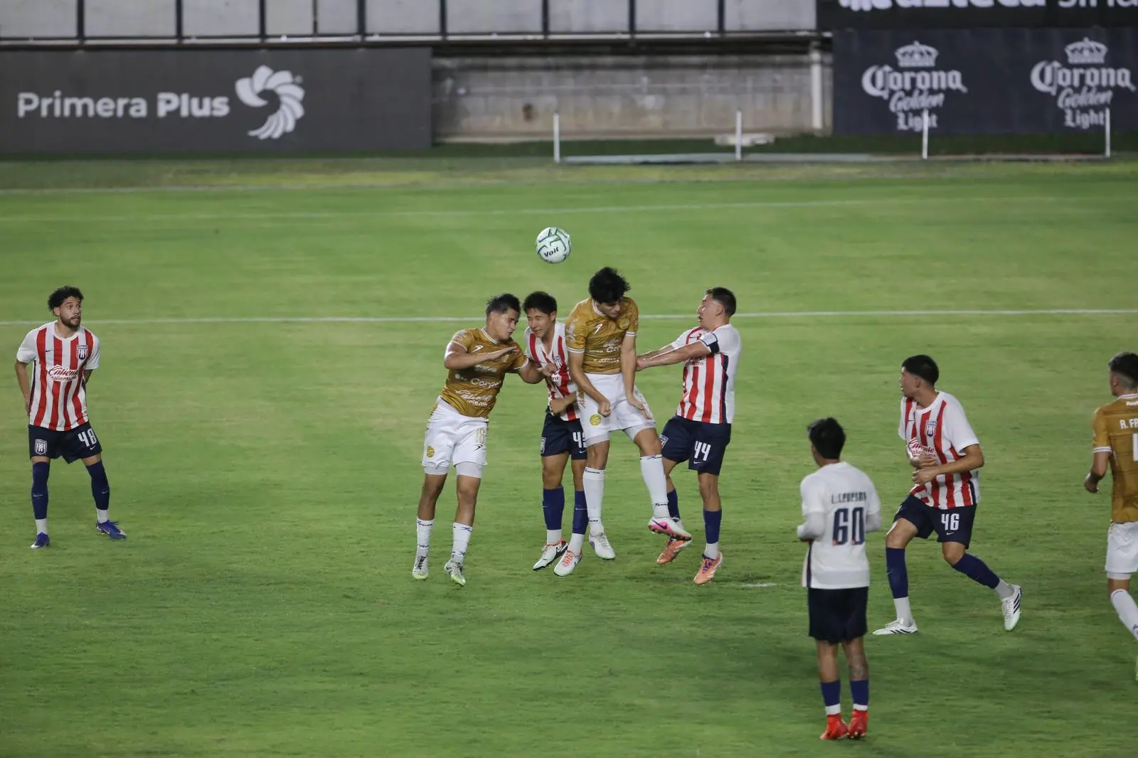 $!Dorados sufre, pero remonta para sacar primer triunfo en casa