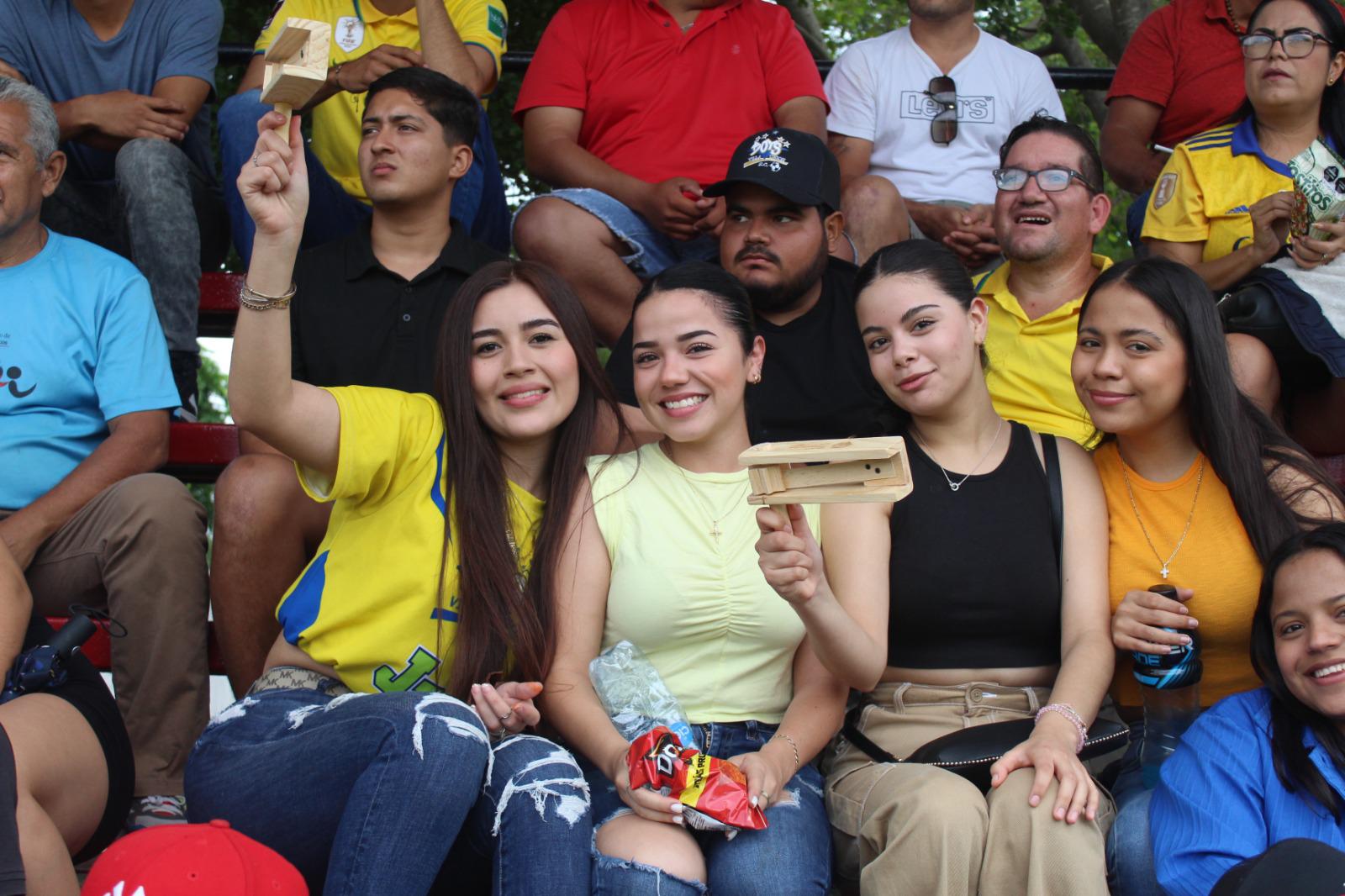 $!Boys de Villa Unión y Quelites igualan en el ‘Chile’ Gómez y definirán la serie en Elota