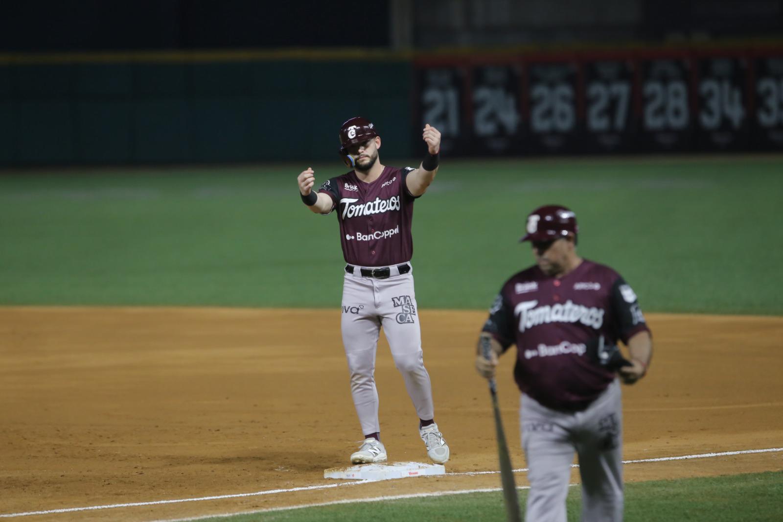 $!Tomateros se impone con autoridad a Venados en el inicio de serie en Mazatlán