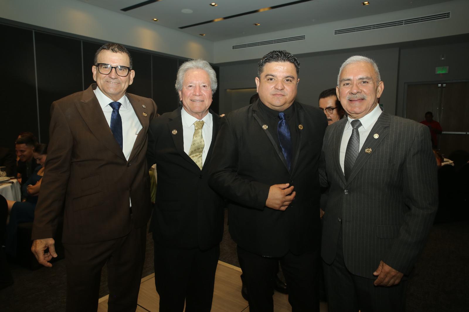 $!Martín Sánchez, Juan Llausás, Manuel Salvador Rivas y Fernando Valdez.