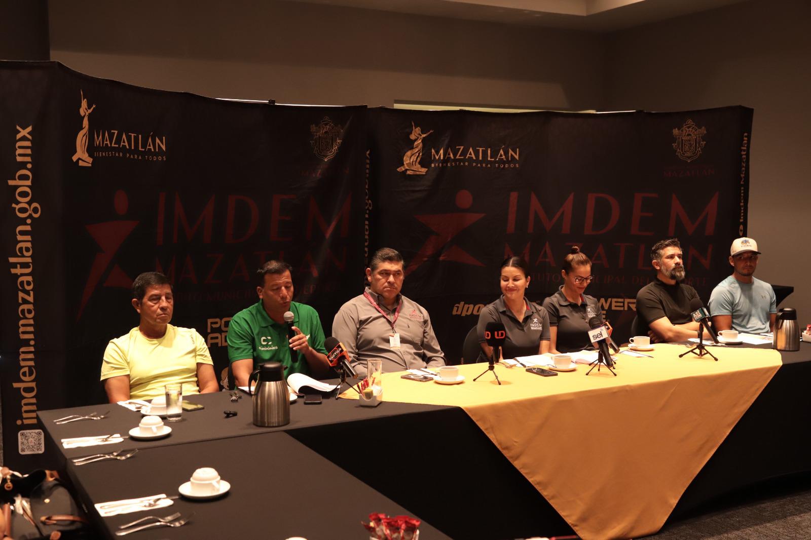$!Presentan Liga Imdem de Natación y Circuito de Tenis en Mazatlán