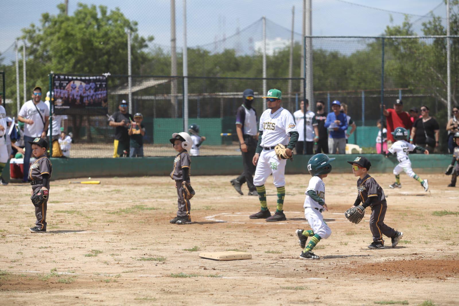 $!Emocionante arranque en Nacional de Beisbol Pañalitos