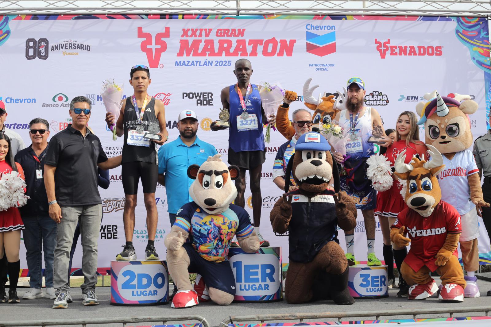$!Alfred Kipserem Cherop y Mary José Solís reinan en los 42K del Gran Maratón Mazatlán