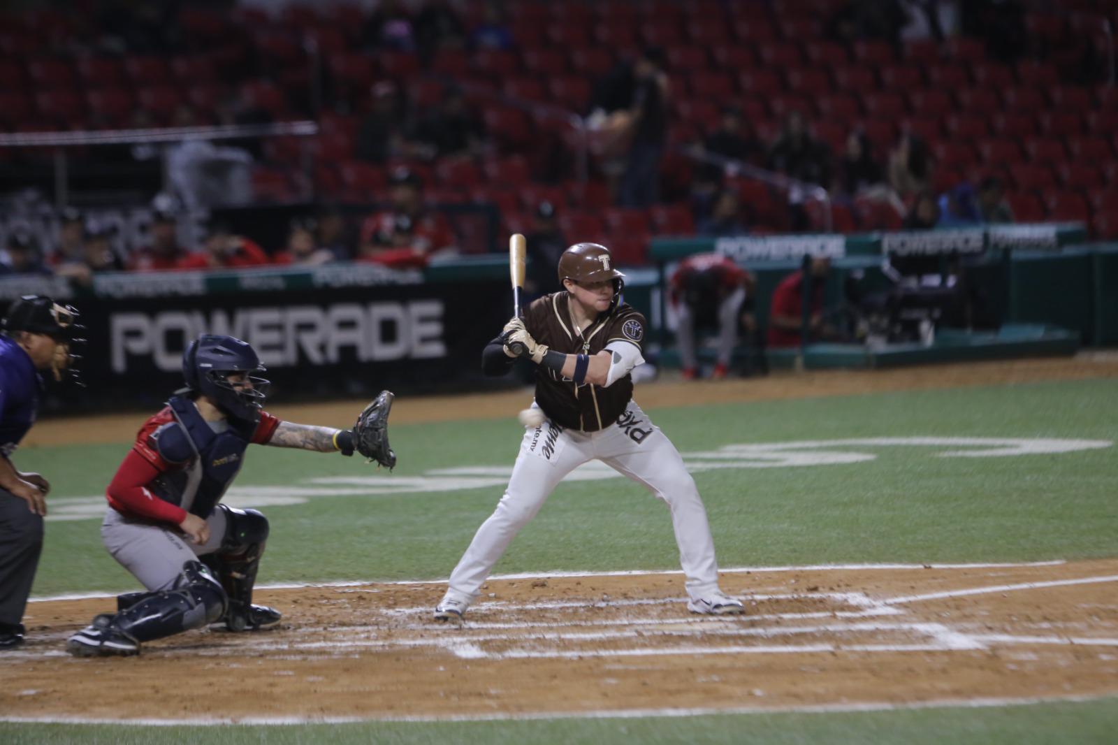 $!Venados de Mazatlán inicia serie clave con una derrota ante Tucson Baseball Team