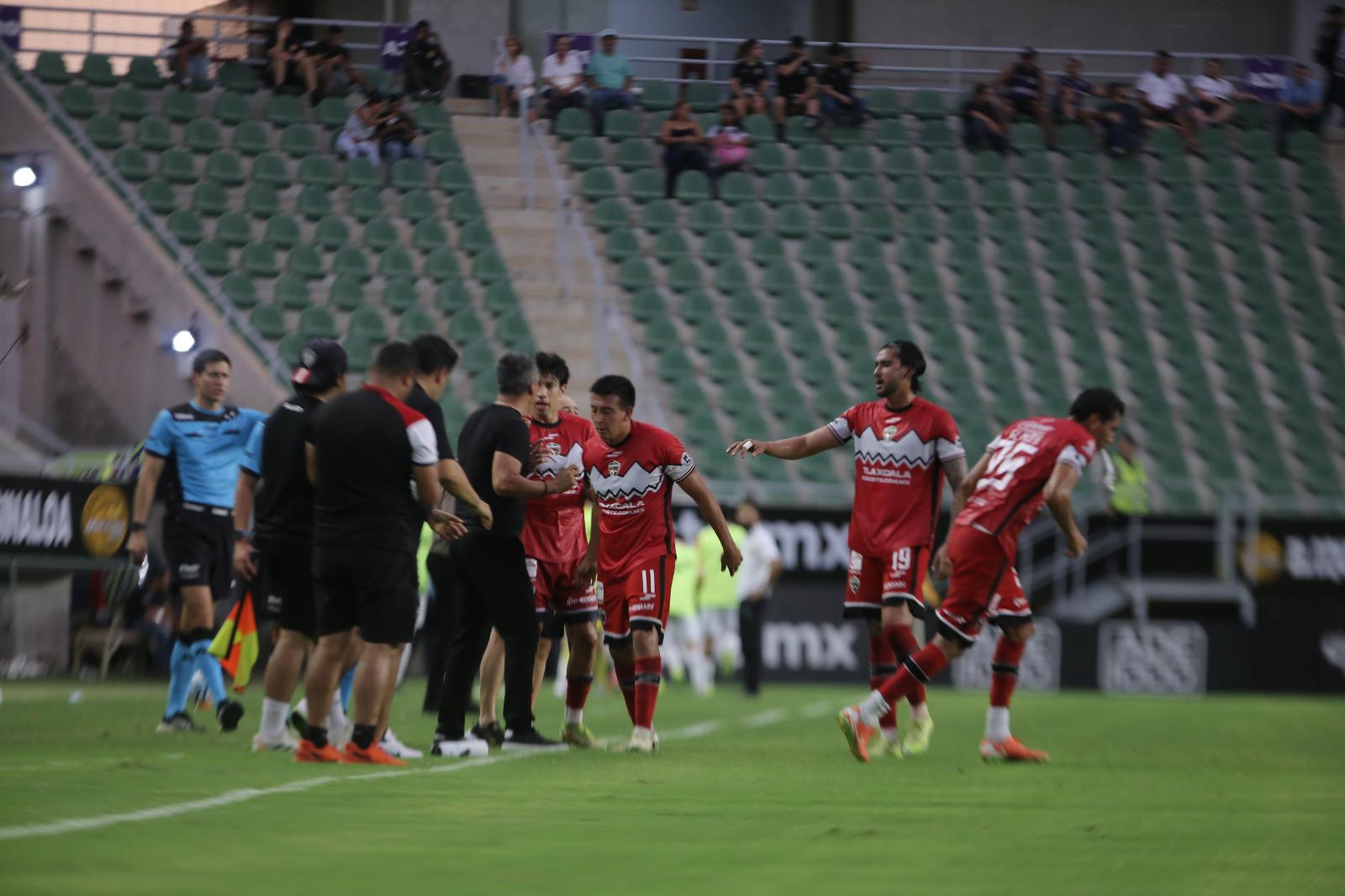 $!Se repite la historia: Dorados viene de atrás para rescatar empate