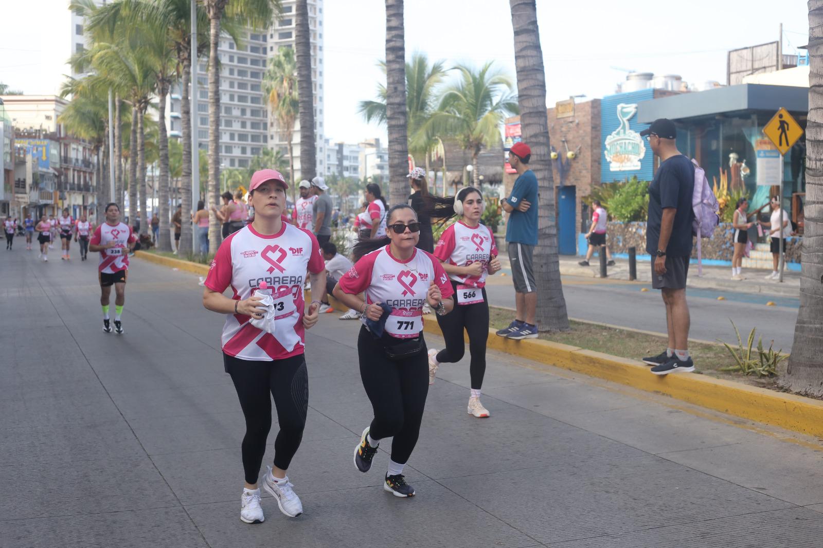 $!Dominio total de hermanos Labrador en ‘Carrera Rosa Delia Barraza’ en Mazatlán