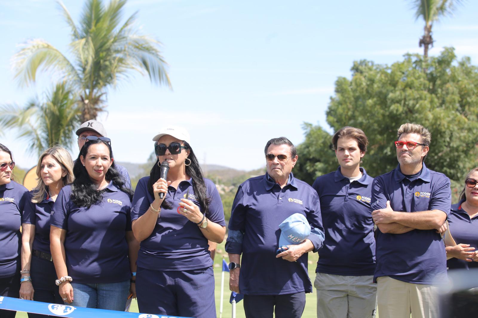 $!Cortan listón de inicio de Torneo Anual de Golf Foden, en Club Campestre