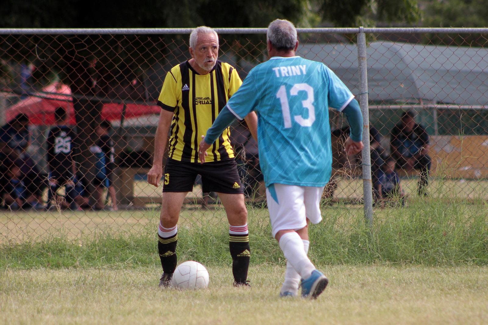 $!Servigrúas truena la chapa en Futbol Platino Plus, en Club Muralla