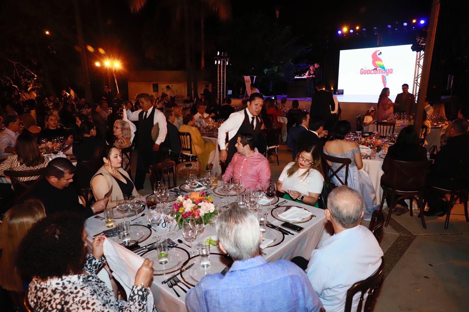 $!‘Los turistas buscan a Sinaloa por su gastronomía’; celebra Turismo estatal presentación de A qué sabe Sinaloa