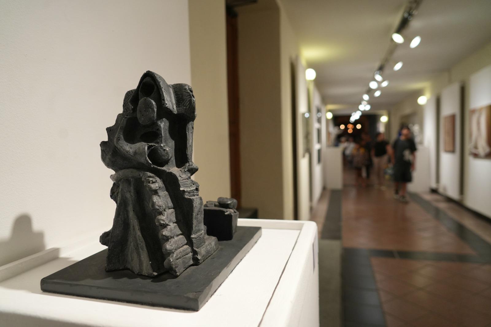 $!Algunas de sus exposiciones individuales se encuentran en San francisco, California; Valencia, España; Bogotá Colombia y en la Plástica Mexicana.