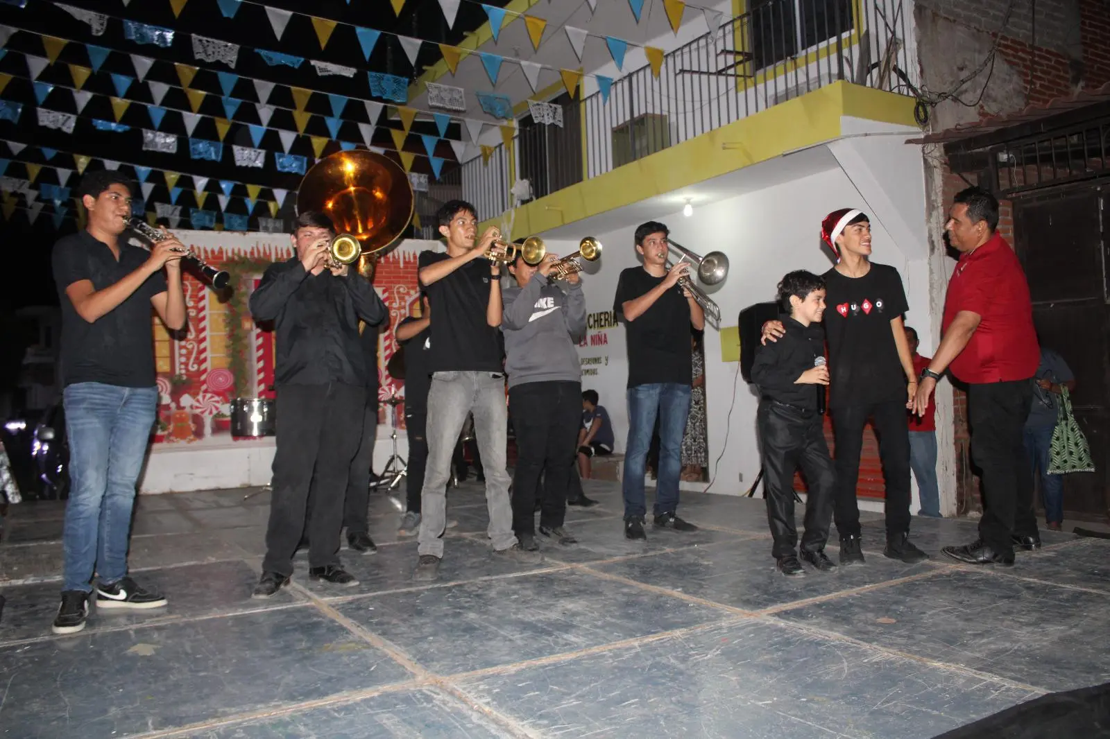 $!Barrio 22 de Diciembre en Rosario realiza el festival para encender pino y nacimiento