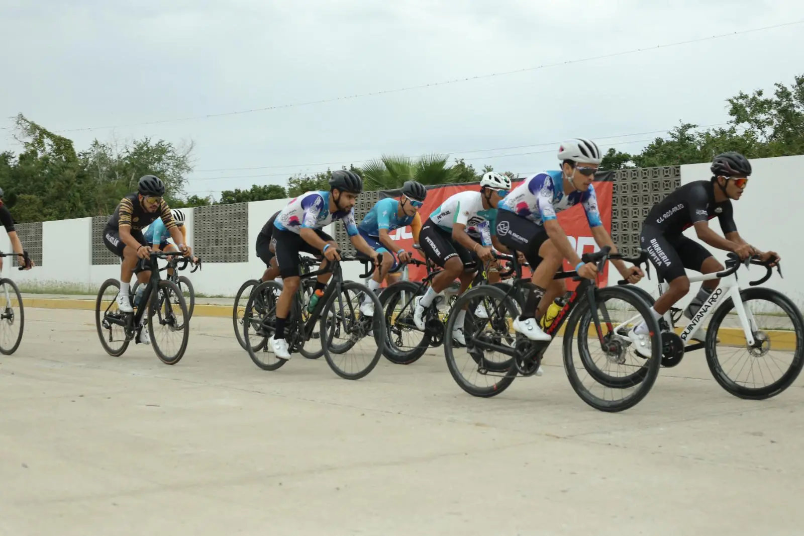 $!Pablo Alarcón y Hanna Enciso conquistan el Circuito Australiano en Mazatlán