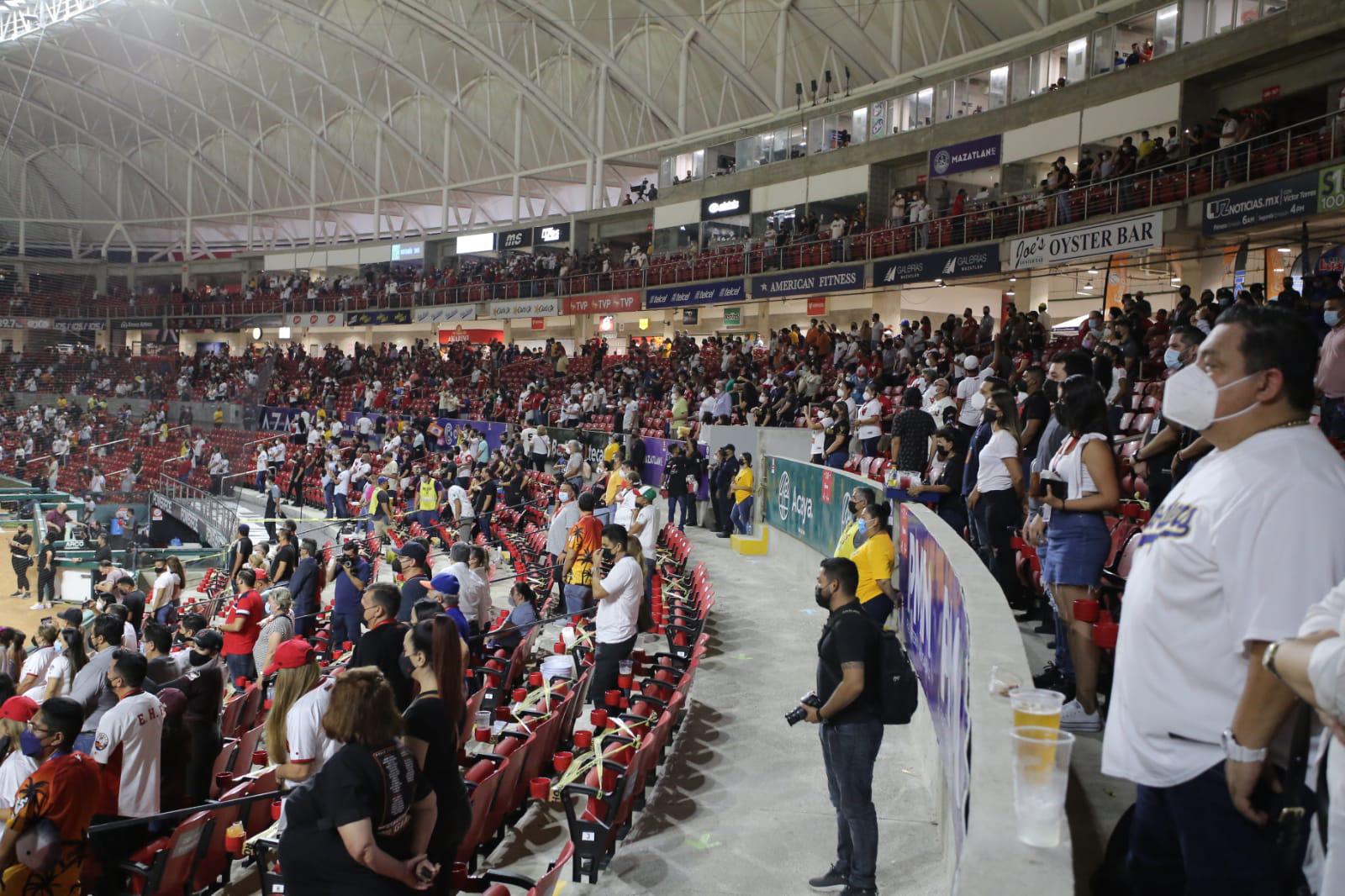 $!El Teodoro Mariscal se ilumina con la inauguración de la temporada de la LMP