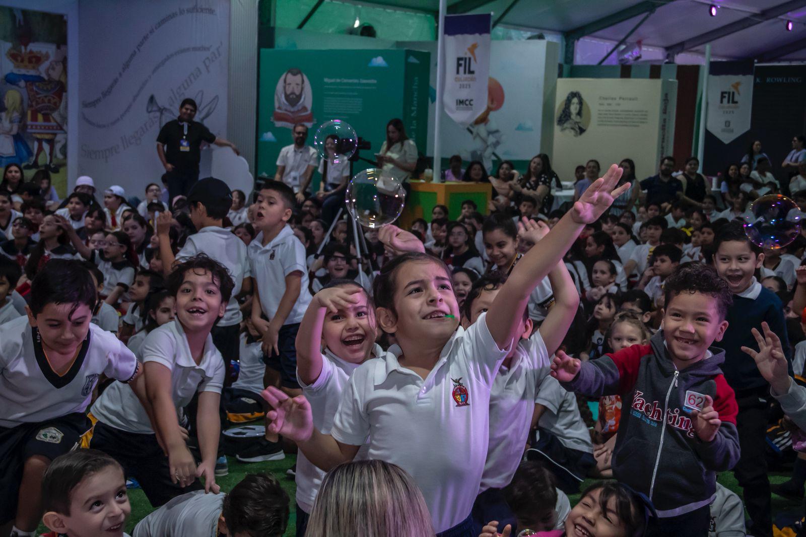 $!Magia, cuentos y manualidades encantan infancias en el segundo día del foro infantil