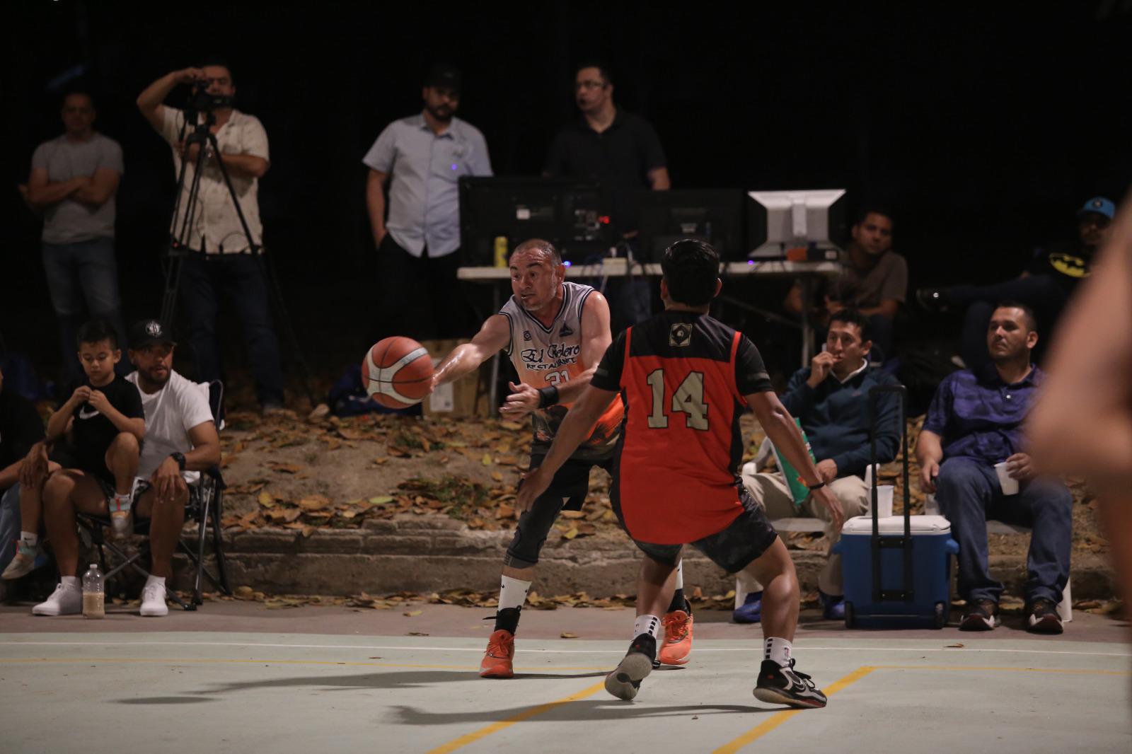 $!Restaurante El Velero deja ir el campeonato en Ciudades Hermanas