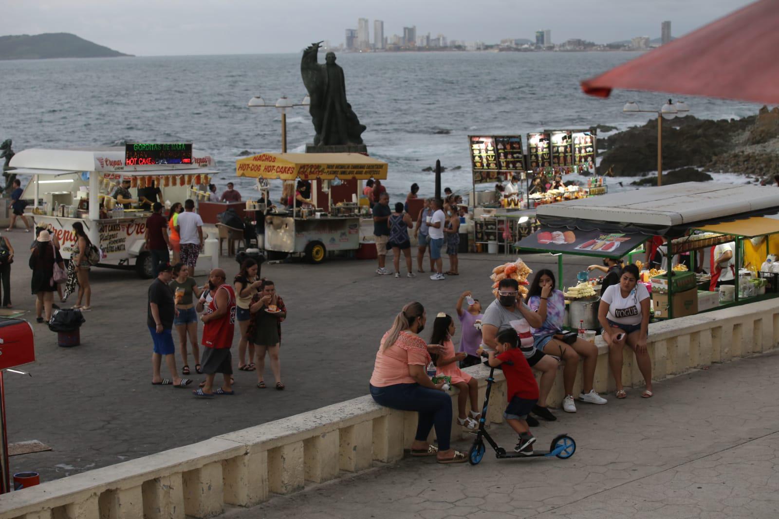 $!Mazatlán es el destino turístico con mayor letalidad por Covid-19 en México