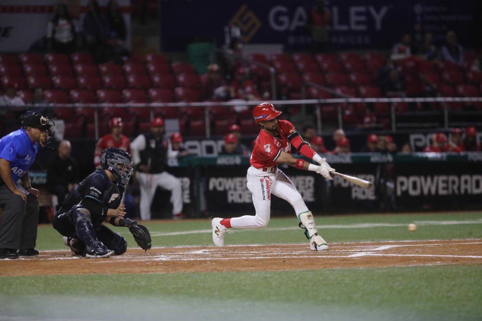 $!Kingham rompe maleficio y enfila a Venados llevarse primero de la serie ante Sultanes