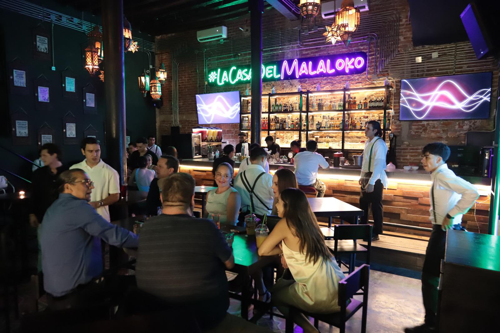 $!Este lugar es el mismo que opera en Zona Dorada y Marina sumándose el tercer Bar Mala Copa ahora en el Centro Histórico.