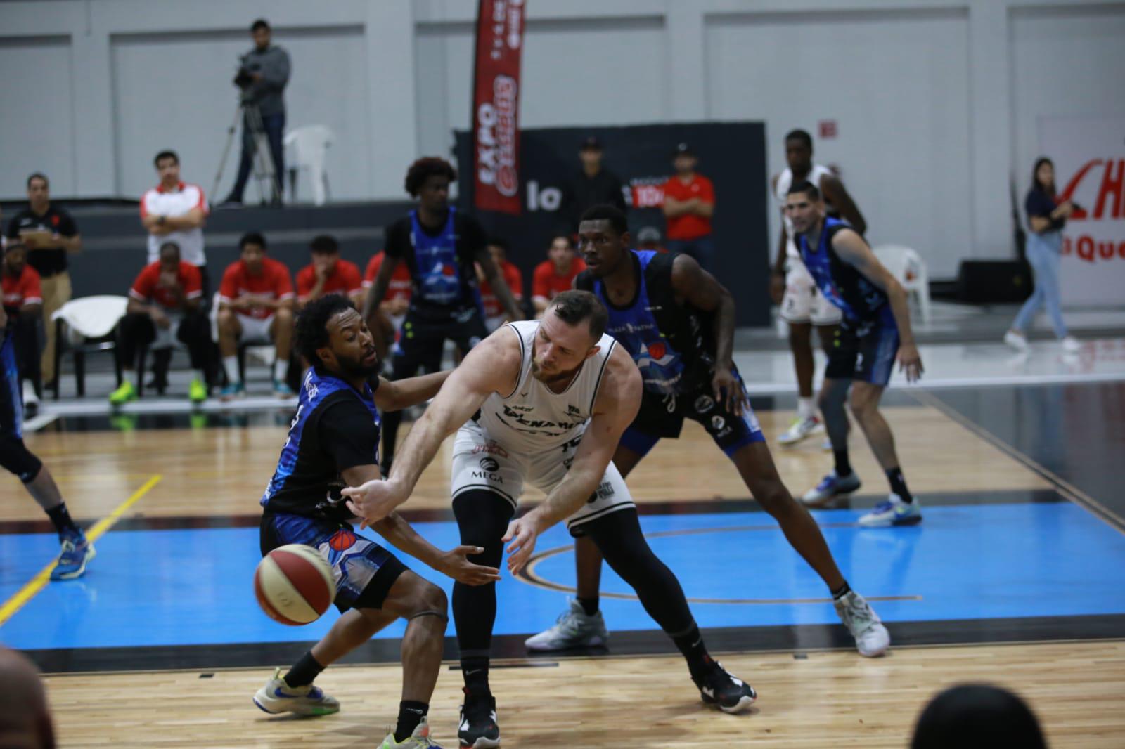 $!Venados Basketball abre su primera serie en gira ante Guaymas