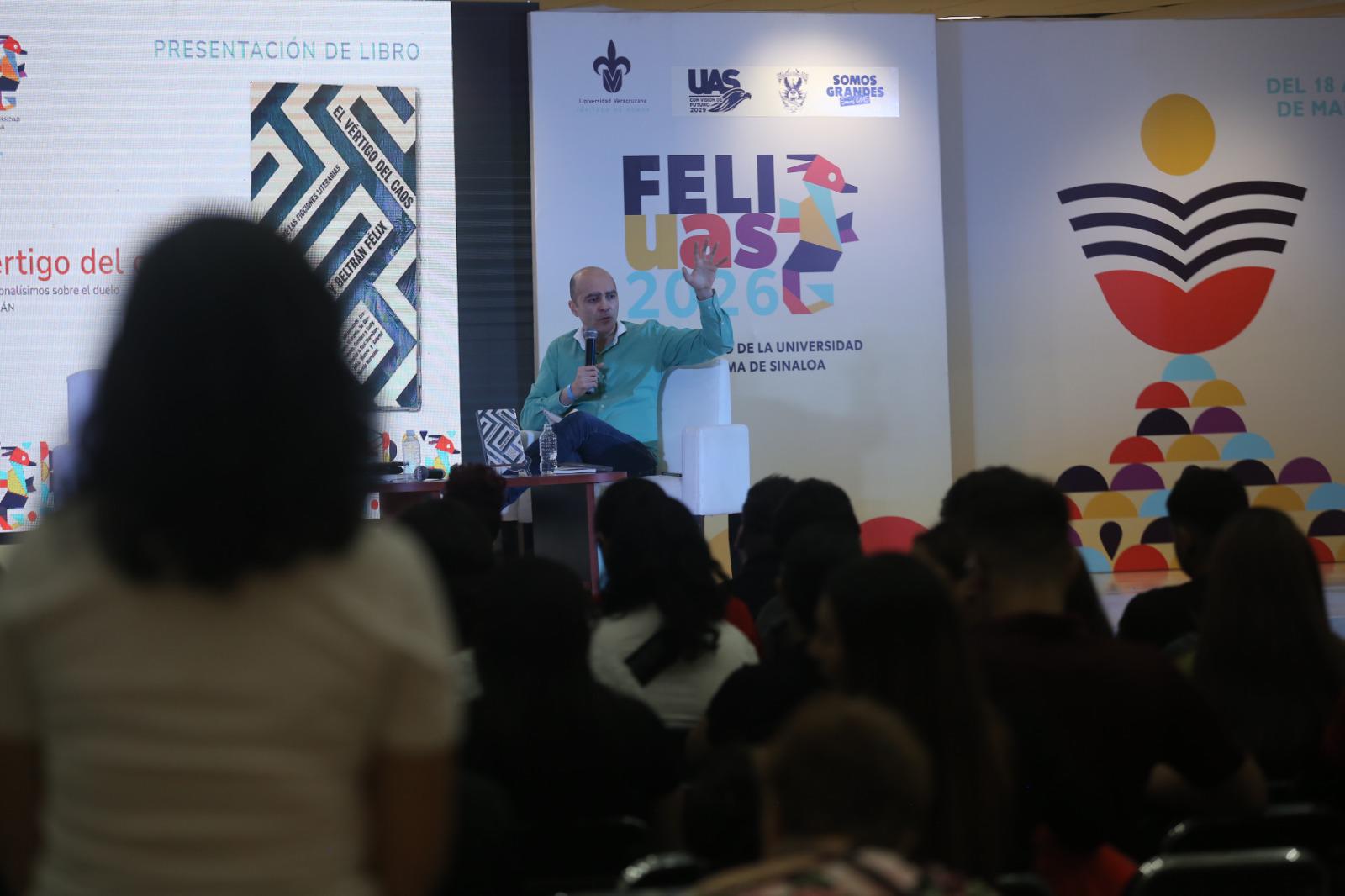 $!Hubo gran interés y participación del público durante la presentación del libro.