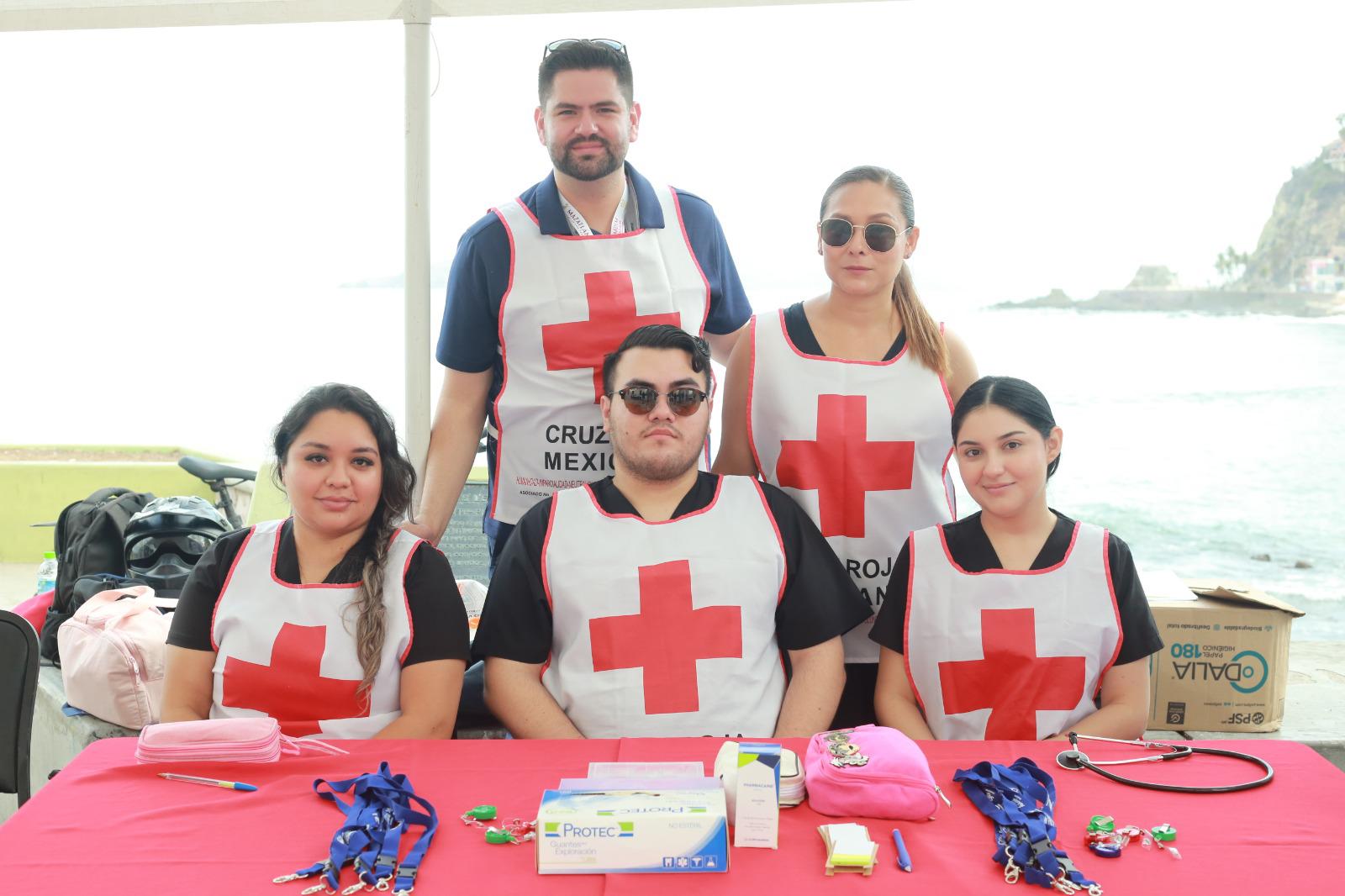 $!Santiago Jiménez, Daria Ortiz, Jaquelin Valerio, Francisco León y Odalis Aguilar.