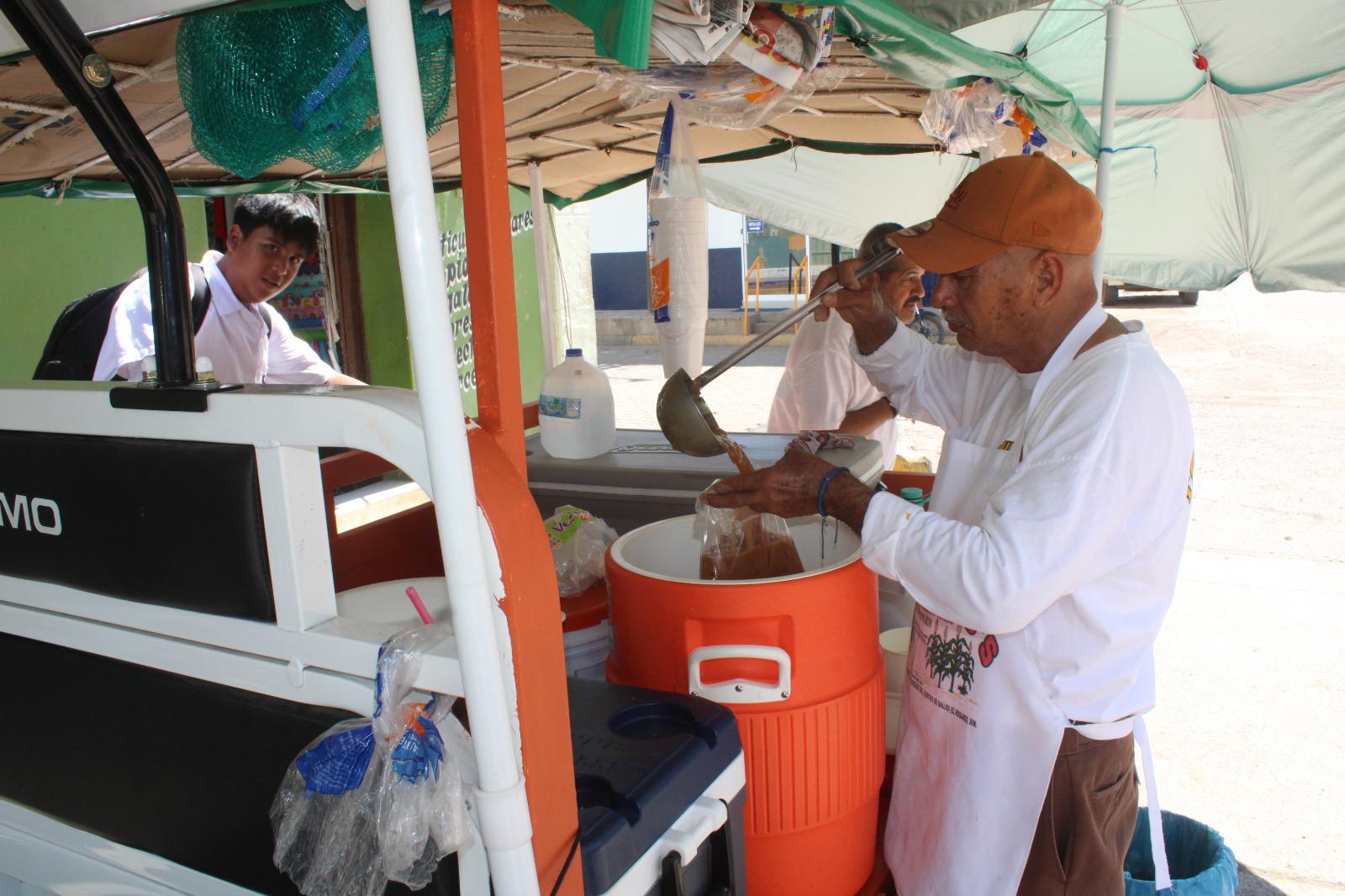 $!Si volviera a nacer, Marco quisiera vender tejuino otra vez