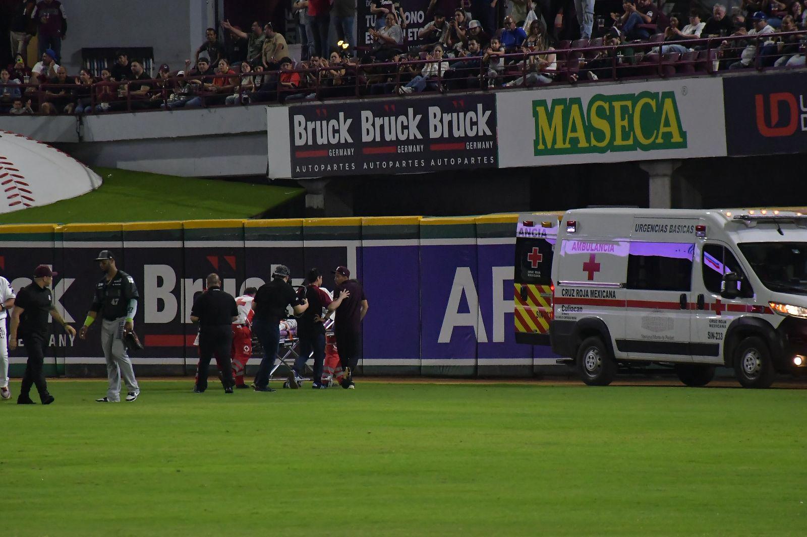 $!Cañeros empareja el primer playoffs y se lleva el triunfo de Culiacán