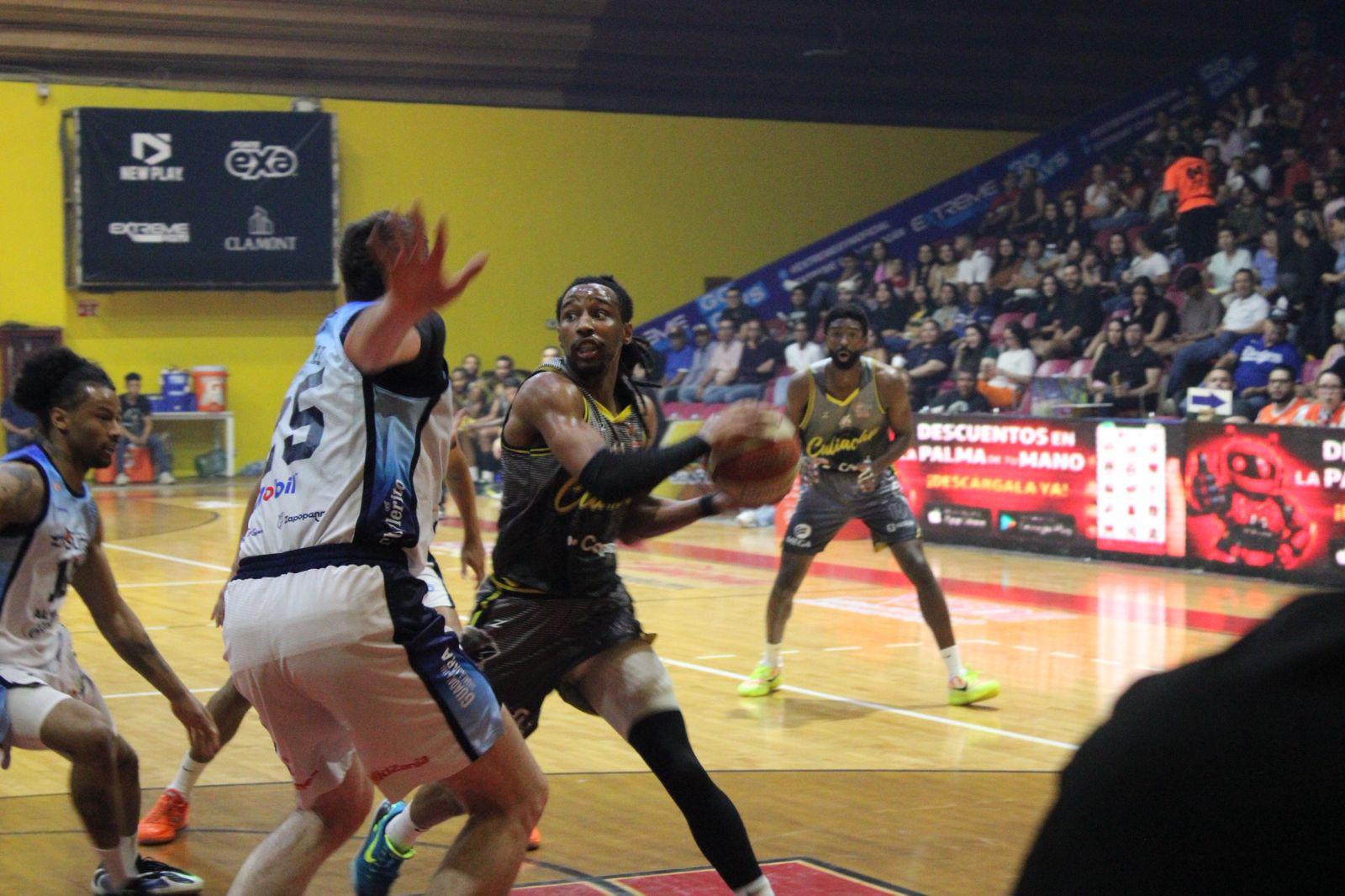 $!Caballeros de Culiacán es barrido en casa por el bicampeón Astros