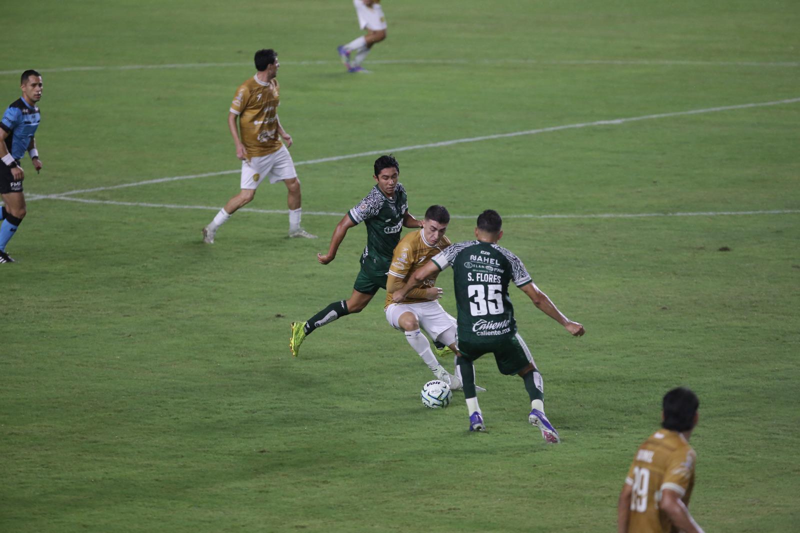 $!Dorados desaprovecha localía y es sorprendido por Alacranes