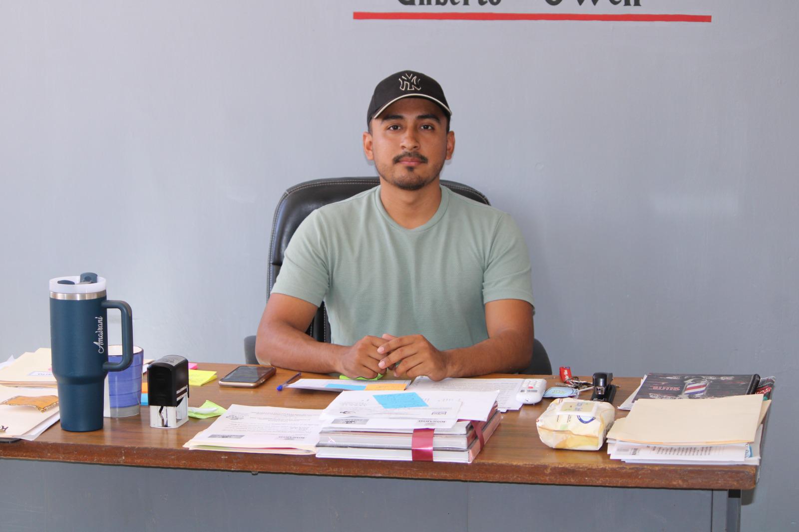 $!Lanzan convocatoria para poeta laureado de la Feria de la Primavera, en Rosario