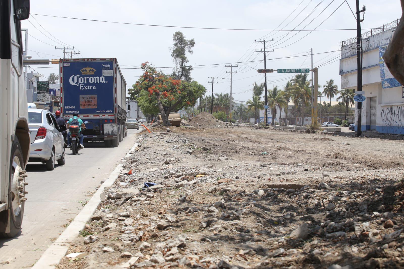 $!La Gabriel Leyva, en Mazatlán, se ‘desquicia’ por el tráfico