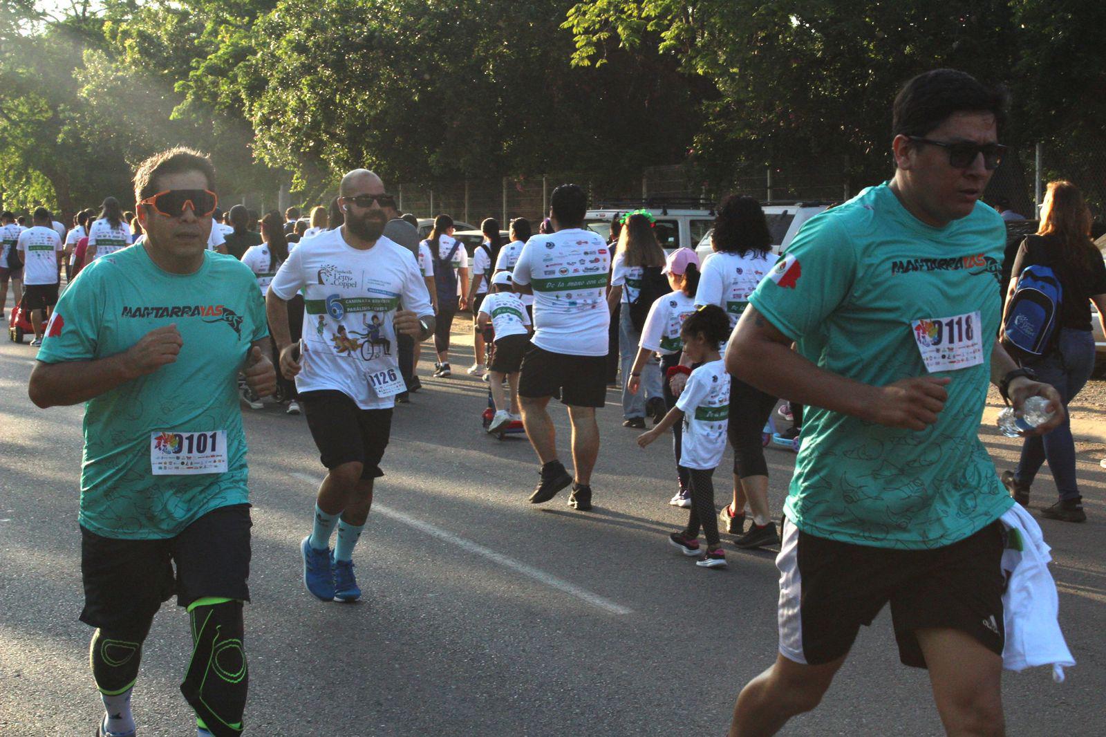 $!Tiznado y Jara ganan Caminata por el Día Internacional de la Parálisis Cerebral