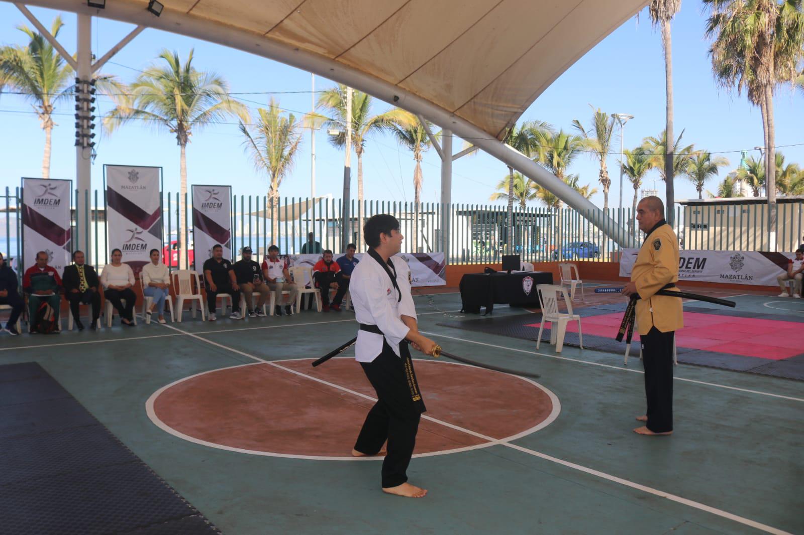$!Compiten más de 250 atletas en Segunda Copa Perla del Pacífico de Taekwondo