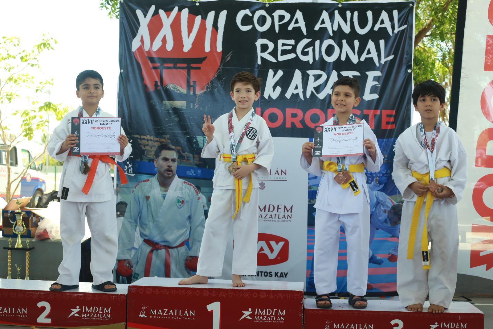 $!Los pequeños karatecas brillan en la Copa Noroeste 2026