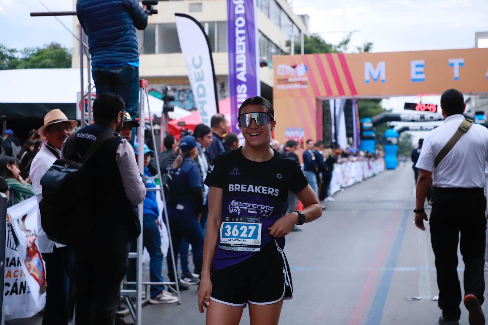 $!Mazatleca Norma Labrador conquista los 5K del Maratón de Culiacán