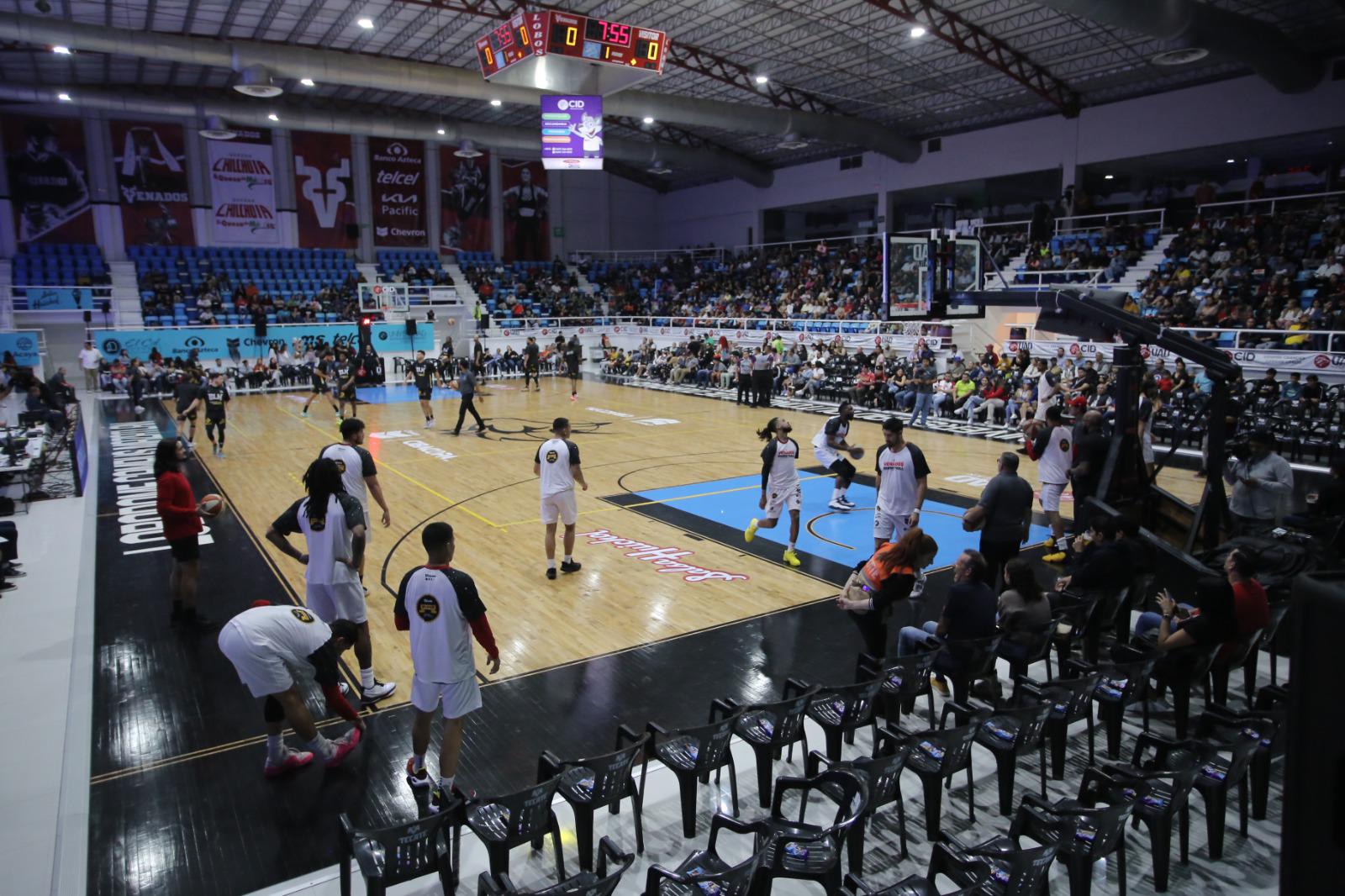 $!Leyendas del basquetbol de Mazatlán son homenajeadas en inauguración del Cibacopa