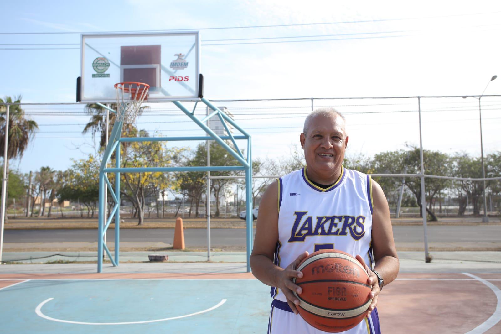 $!Filiberto Moreno González, el líder de una familia basquetbolera