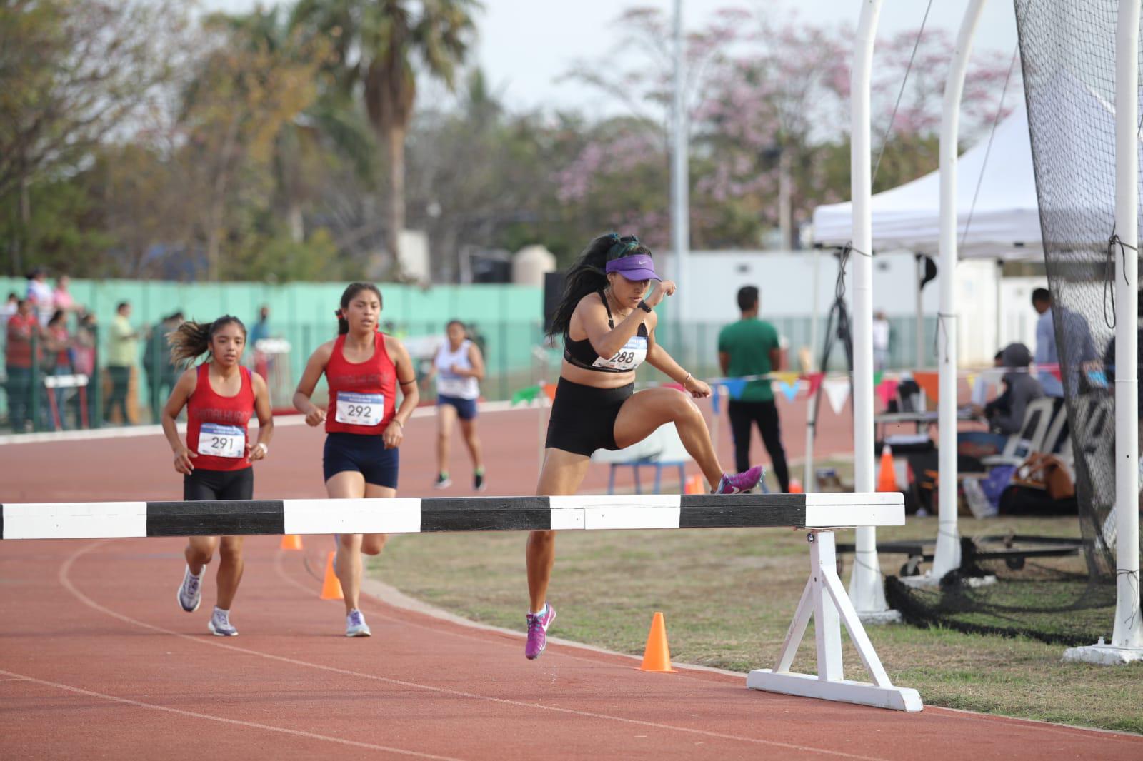 $!Fluye la adrenalina en el Sexto Encuentro Atlético de Pista y Campo 2022