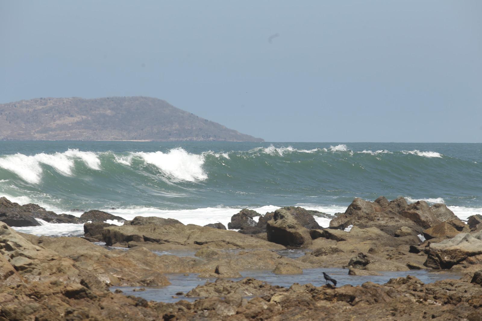 $!Se prevén temperaturas entre 36 y 38 grados con mucha humedad en Mazatlán para esta semana