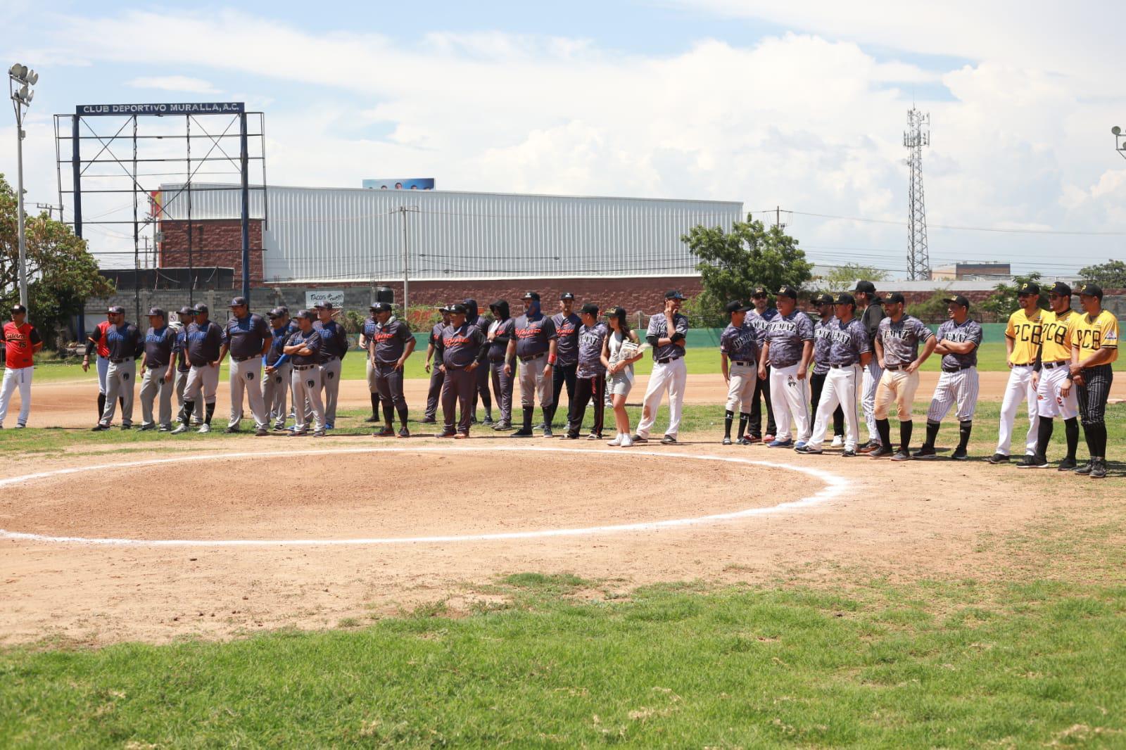 $!Cantan playball en Liga de Beisbol de 35 Años, en Club Muralla